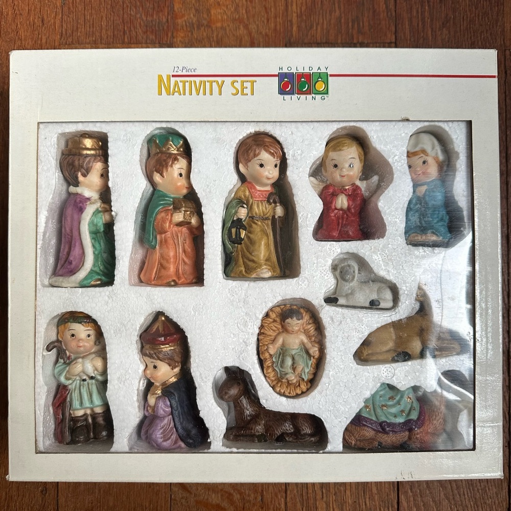 Holiday Living Nativity Set 12-Piece